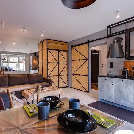 Colobrzeg Loft Apartamento *
