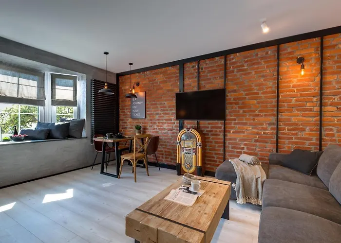 Colobrzeg Loft Apartment *