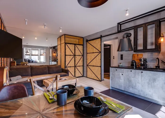 Colobrzeg Loft Apartment *